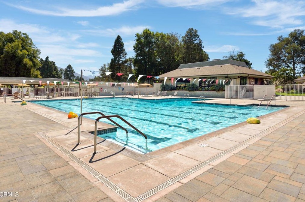 17103 Village 17, Camarillo CA  93012-7401 exterior