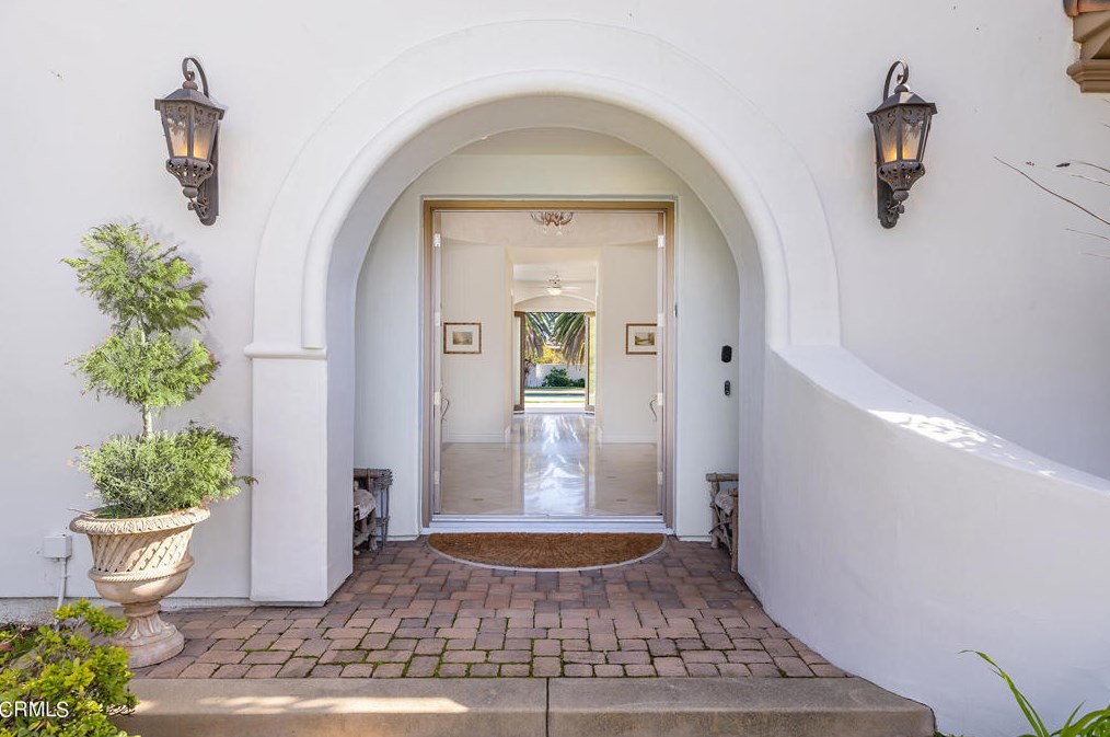 1000 Shokat Dr, Ojai, CA 93023