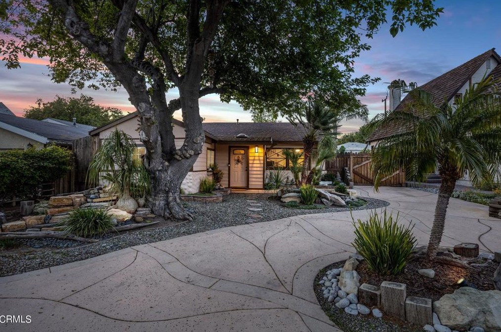 557 Irving Dr, Thousand Oaks, CA 91360-6036