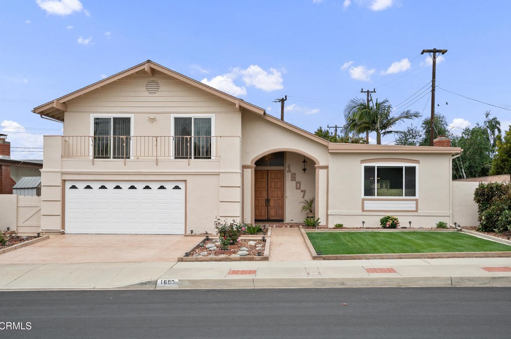 1607 Dwight Ave, Camarillo, CA 93010-3859