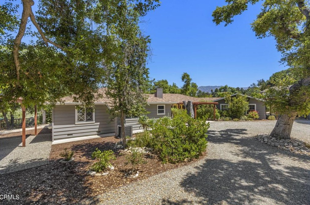 55 Alto Dr, Oak View, CA 93022