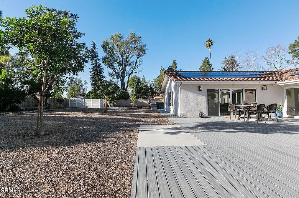 1793 Calle Rocas, Camarillo CA  93010-8427 exterior