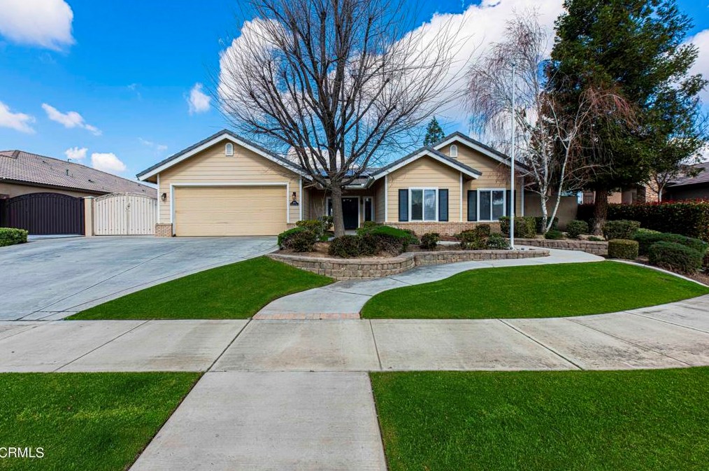 9710 Fitzgerald Dr, Bakersfield, CA 93311-3050