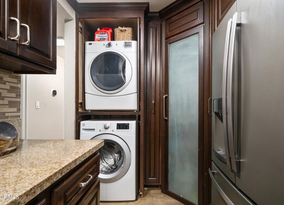 1345 Maxwell Ln, Upland CA  91786-7013 exterior