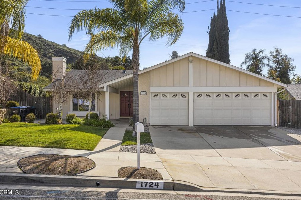 1724 E Wexford Cir, Simi Valley, CA 93065