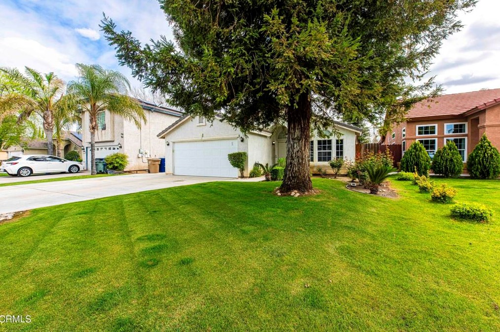 6406 Trinidad Ave, Bakersfield, CA 93313-6000