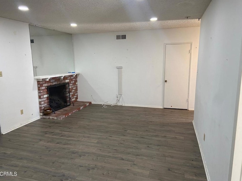3611 S E St, Oxnard, CA 93033
