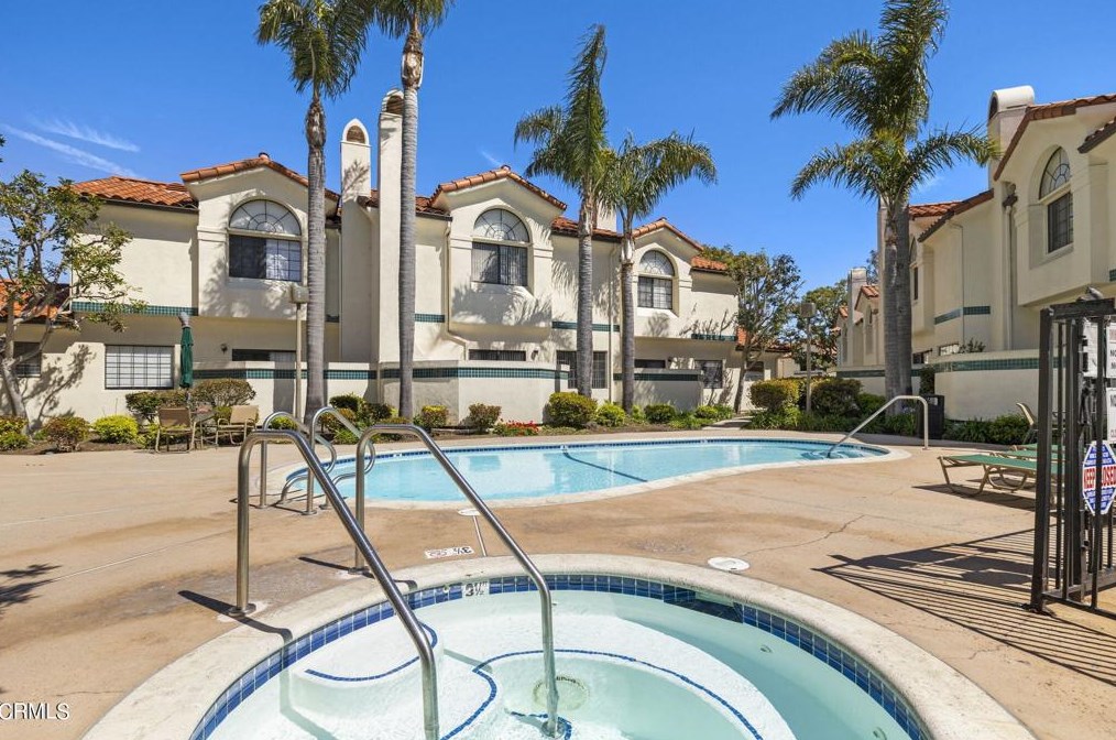 195 Courtyard Dr, Naval Base Ventura County, CA 93041