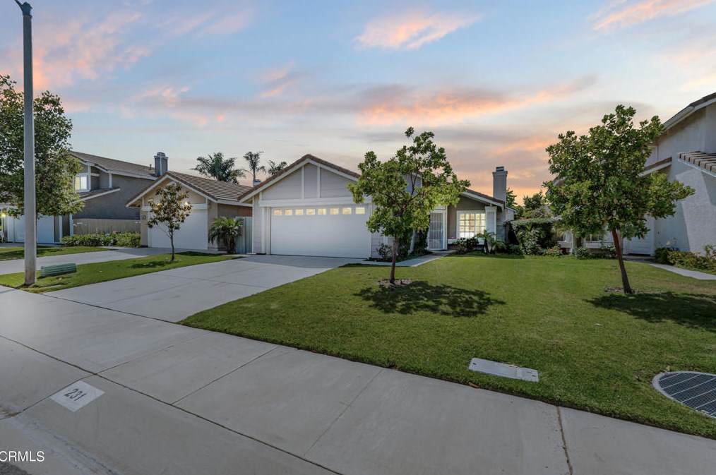 231 Calle Tamega, Camarillo, CA 93012