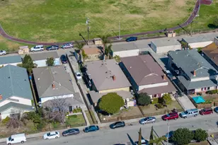 341 Cuesta Del Mar Dr, Oxnard, CA 93033 - Photo 24