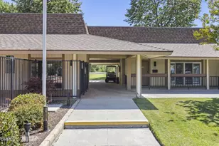 15750 Arroyo Dr, Moorpark, CA 93021 - Photo 64