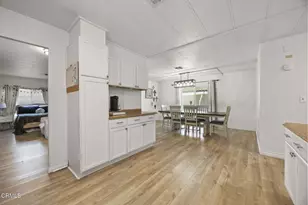 15750 Arroyo Dr, Moorpark, CA 93021 - Photo 20