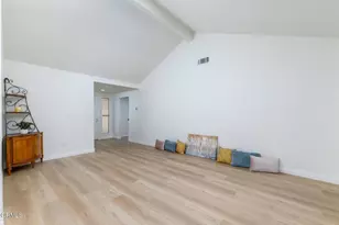 24121 Village 24, Camarillo, CA 93012 - Photo 14