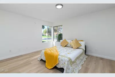 24121 Village 24, Camarillo, CA 93012 - Photo 10