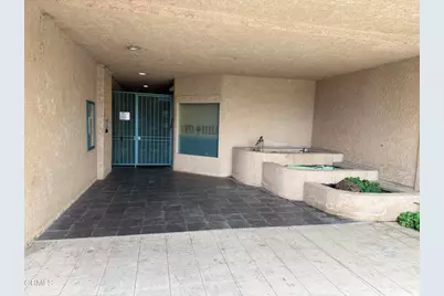 2742 Borchard Road, Newbury Park, CA 91320 - Photo 2