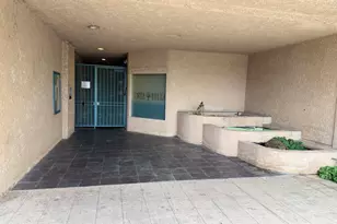 2742 Borchard Rd, Newbury Park, CA 91320 - Photo 2