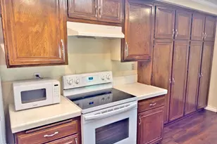 23132 Village 23, Camarillo, CA 93012 - Photo 32