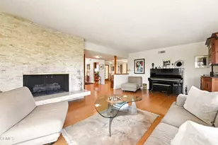 633 Camino Roberto, Thousand Oaks, CA 91360 - Photo 16