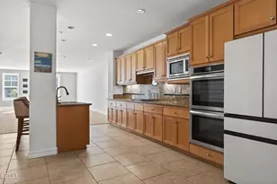 1423 Windshore Way, Oxnard, CA 93035 - Photo 14