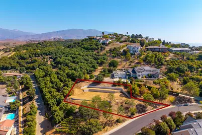 179 E View Drive, Santa Paula, CA 93060 - Photo 16