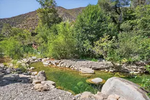 16096 Maricopa Hwy, Ojai, CA 93023 - Photo 4