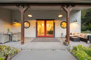 16096 Maricopa Hwy, Ojai, CA 93023 - Photo 2