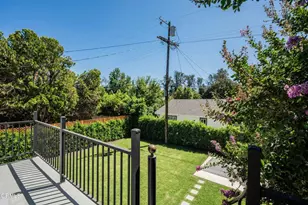 11100 Hortense St, Toluca Lake, CA 91602 - Photo 52
