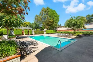 17053 Roscoe Blvd, Northridge, CA 91325 - Photo 16