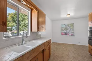 3300 3302 San Luis St, Ventura, CA 93003 - Photo 20