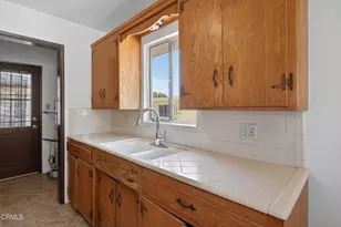 3300 3302 San Luis St, Ventura, CA 93003 - Photo 14