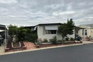 21 Gitana Ave, Camarillo, CA 93012 - Photo 2