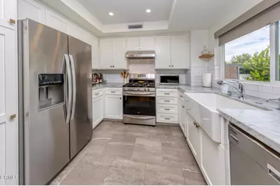 3740 Summershore Lane, Westlake Village, CA 91361 - Photo 2