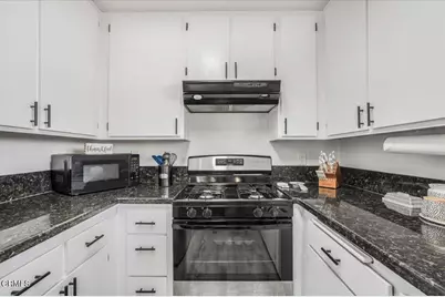 717 Thoreau Ln Lane, Ventura, CA 93003 - Photo 12