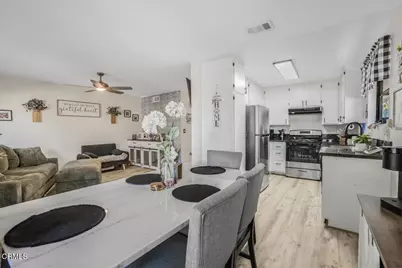 717 Thoreau Ln Lane, Ventura, CA 93003 - Photo 16