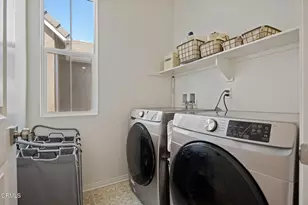 1991 Pomegranate St, Santa Paula, CA 93060 - Photo 34