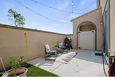 1991 Pomegranate Street, Santa Paula, CA 93060 - Photo 12