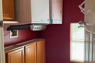 2671 Coral Gum Ln, Simi Valley, CA 93065 - Photo 14