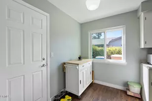 205 Marker Ave, Camarillo, CA 93010 - Photo 12