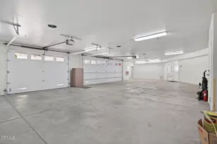 864 Montclair Dr, Santa Paula, CA 93060 - Photo 38