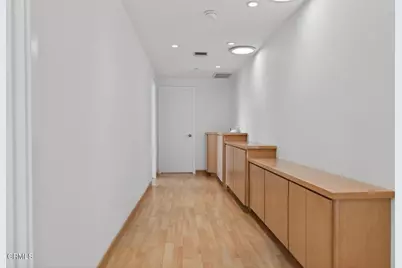 864 Montclair Drive, Santa Paula, CA 93060 - Photo 34