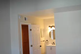 1300 Saratoga Ave, Ventura, CA 93003 - Photo 20