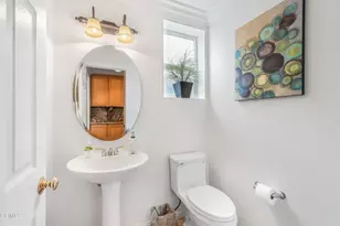 548 Knollwood Dr, Newbury Park, CA 91320 - Photo 38