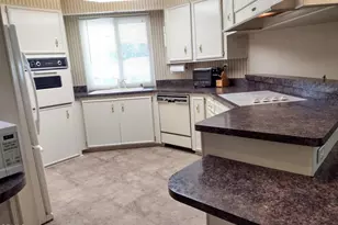 210 Caleta Dr, Camarillo, CA 93012 - Photo 8