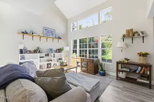 9813 Sweetwater Ln, Ventura, CA 93004 - Photo 2