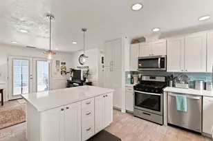 2633 Captains Ave, Port Hueneme, CA 93041 - Photo 6