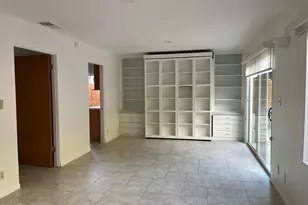 2827 Pierpont Blvd, Ventura, CA 93001 - Photo 26