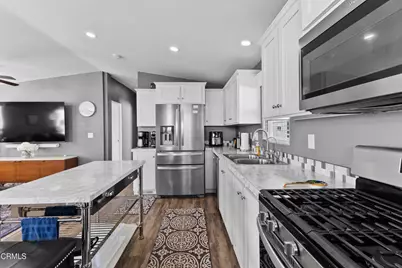 2136 Thrush Avenue #2136, Oxnard, CA 93033 - Photo 6