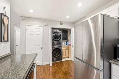 807 Kingfisher Way, Oxnard, CA 93030 - Photo 8