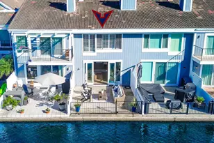 16113 St Croix Cir, Huntington Beach, CA 92649 - Photo 4