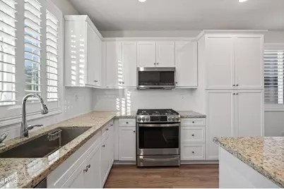 1936 Harvest Loop, Santa Paula, CA 93060 - Photo 16